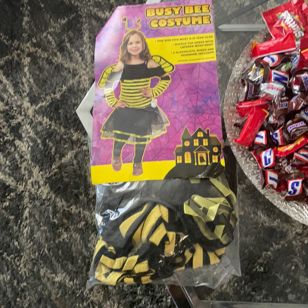 Bumble Bee Girls Size 810 Medium Brand New